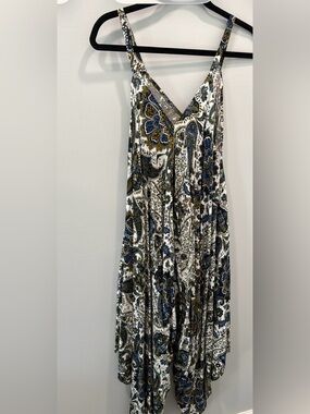 Paisley V-Neck Spaghetti Strap jumpsuit in Blue and Olive
